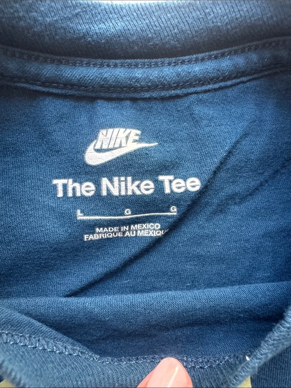 Nike t shirt